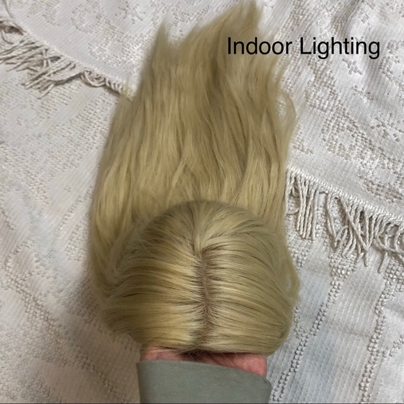 Long Wavy Blonde Wig 28” Center Middle Part - Picture 13 of 14